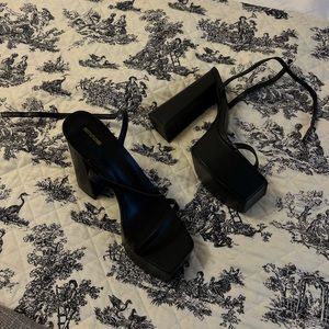 Chunky heels